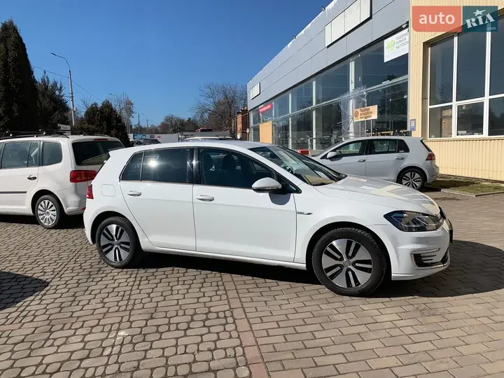 Volkswagen E-Golf 2019 photo 3