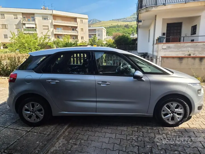 Citroen C4 Picasso 2015 photo 3