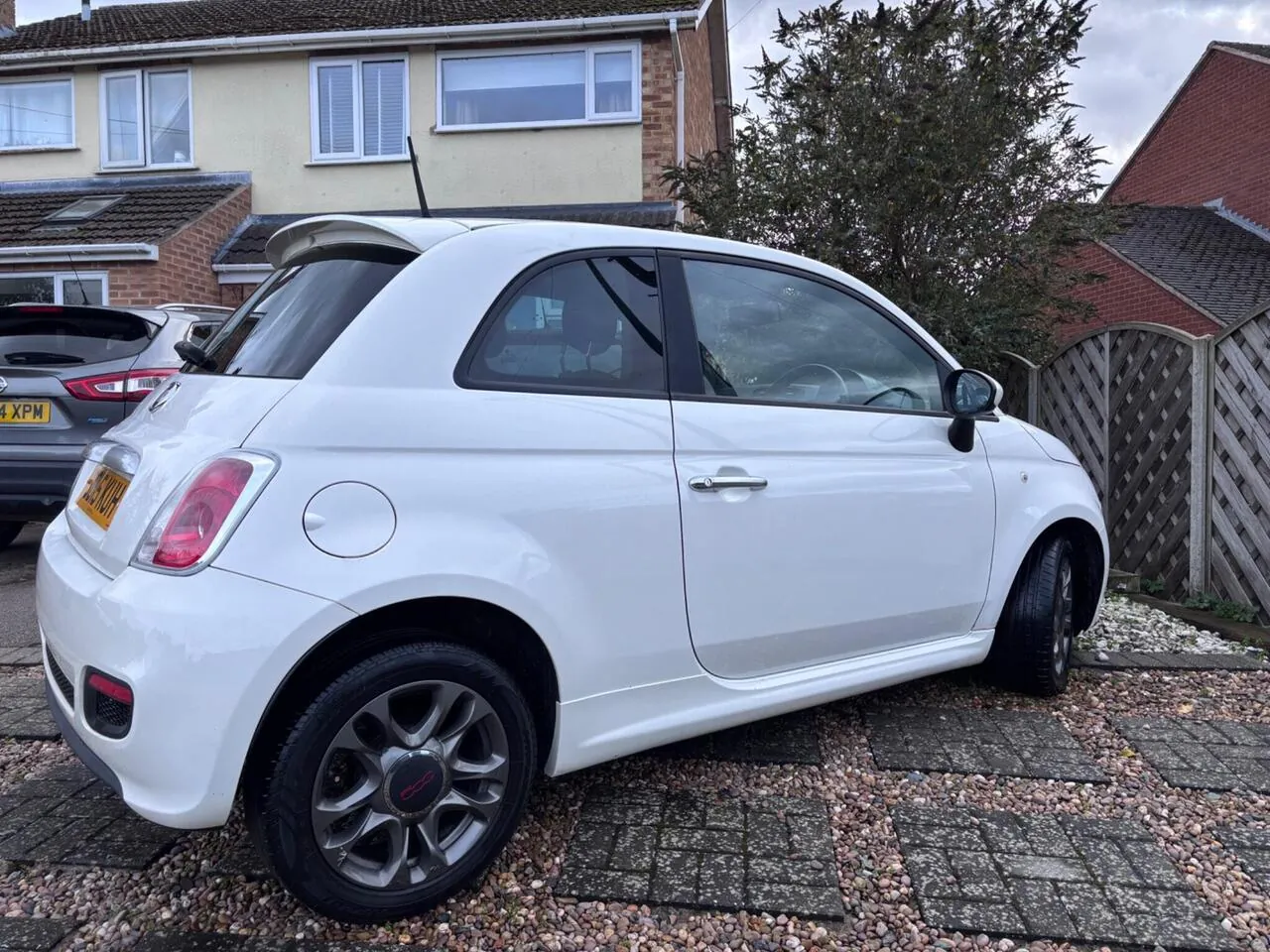 Fiat 500 2015 photo 2