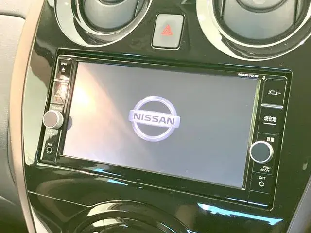 Nissan Note 2018 photo 3