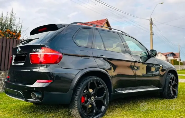 BMW X5 2012 photo 2