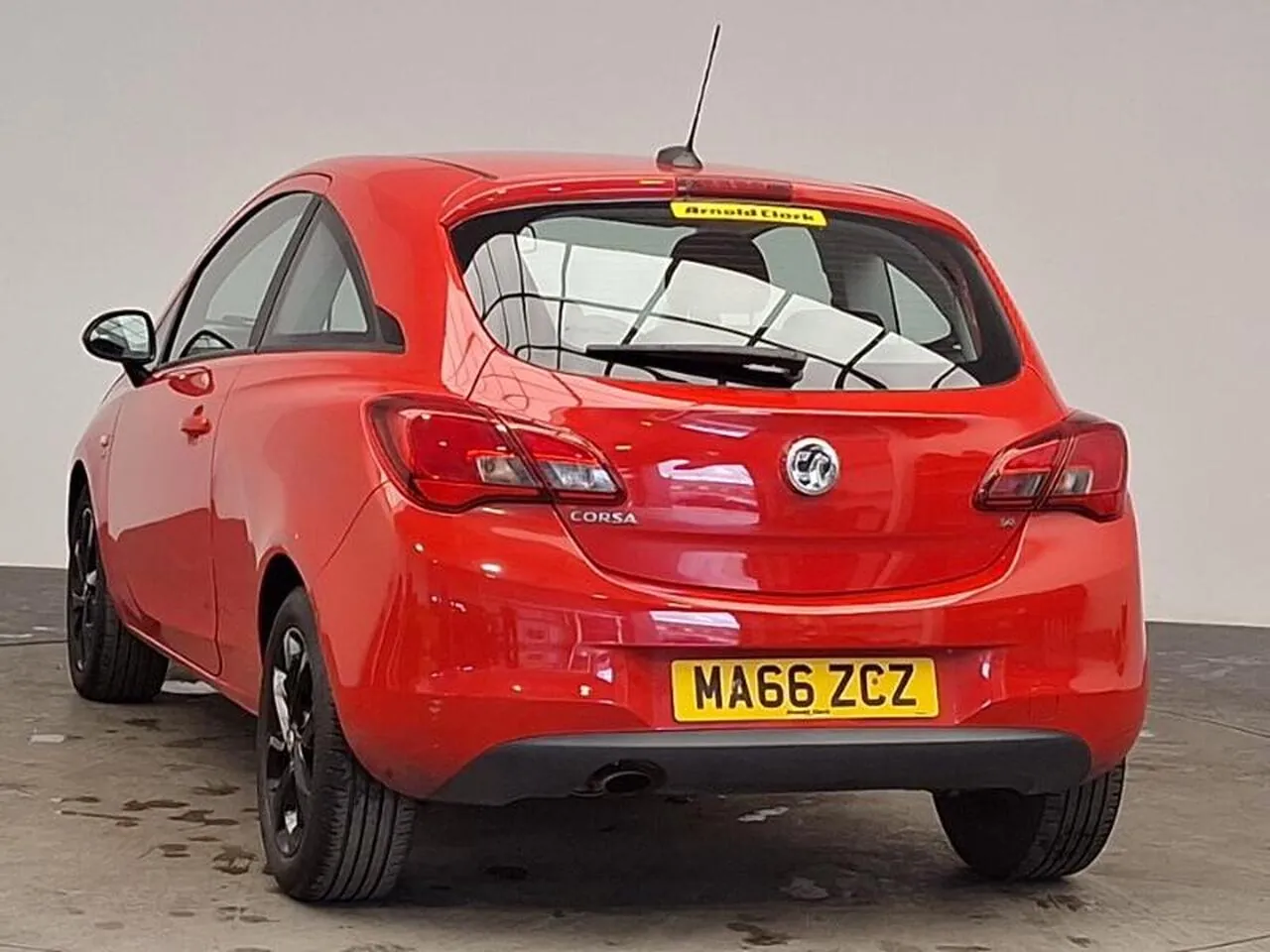 Vauxhall Corsa 2016 photo 2