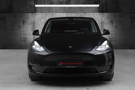 Tesla Model Y 2022 photo 3