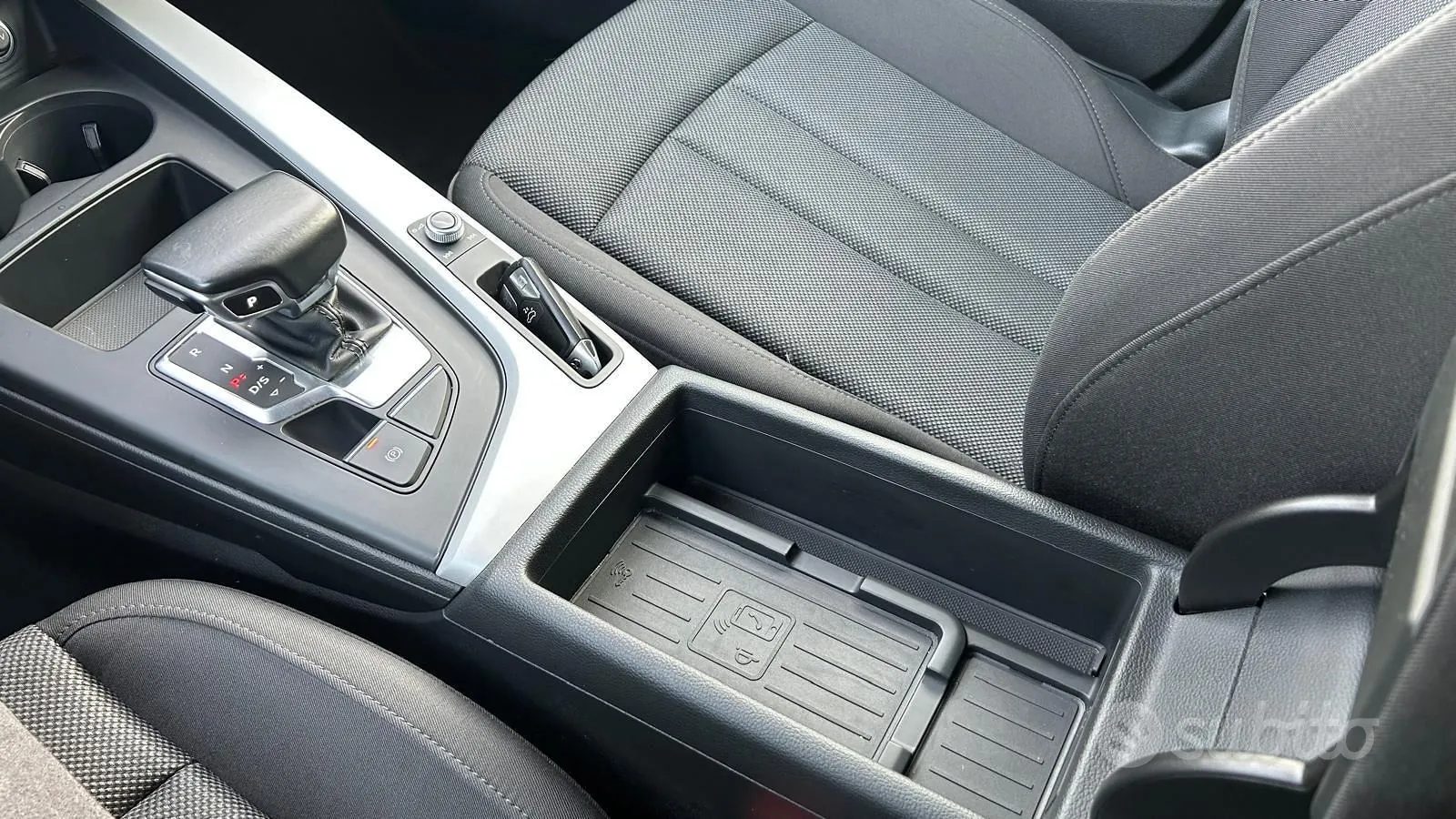 Audi A4 Avant 2021 photo 4