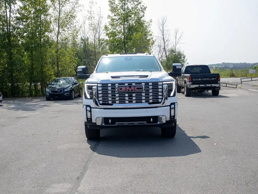 GMC Sierra 2500Hd 2025 photo 3