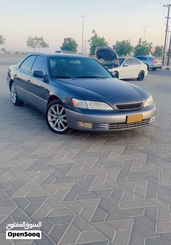 Lexus Es300