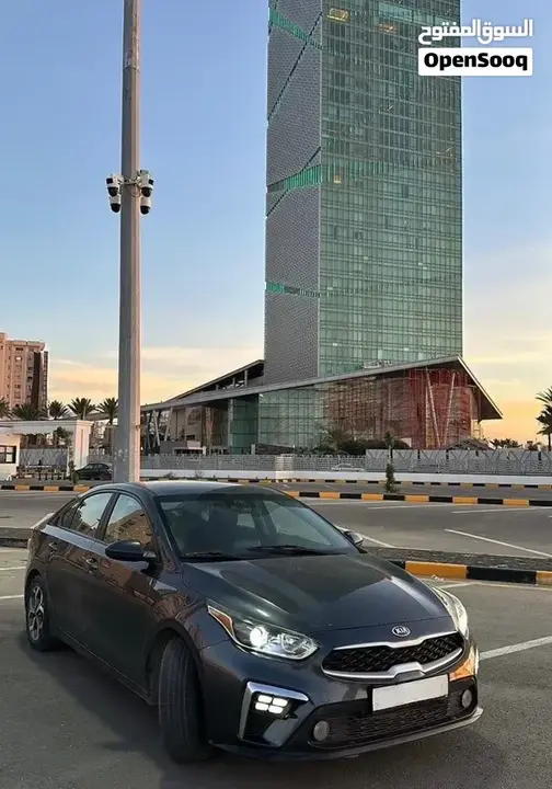 Kia Forte 2020 photo 2