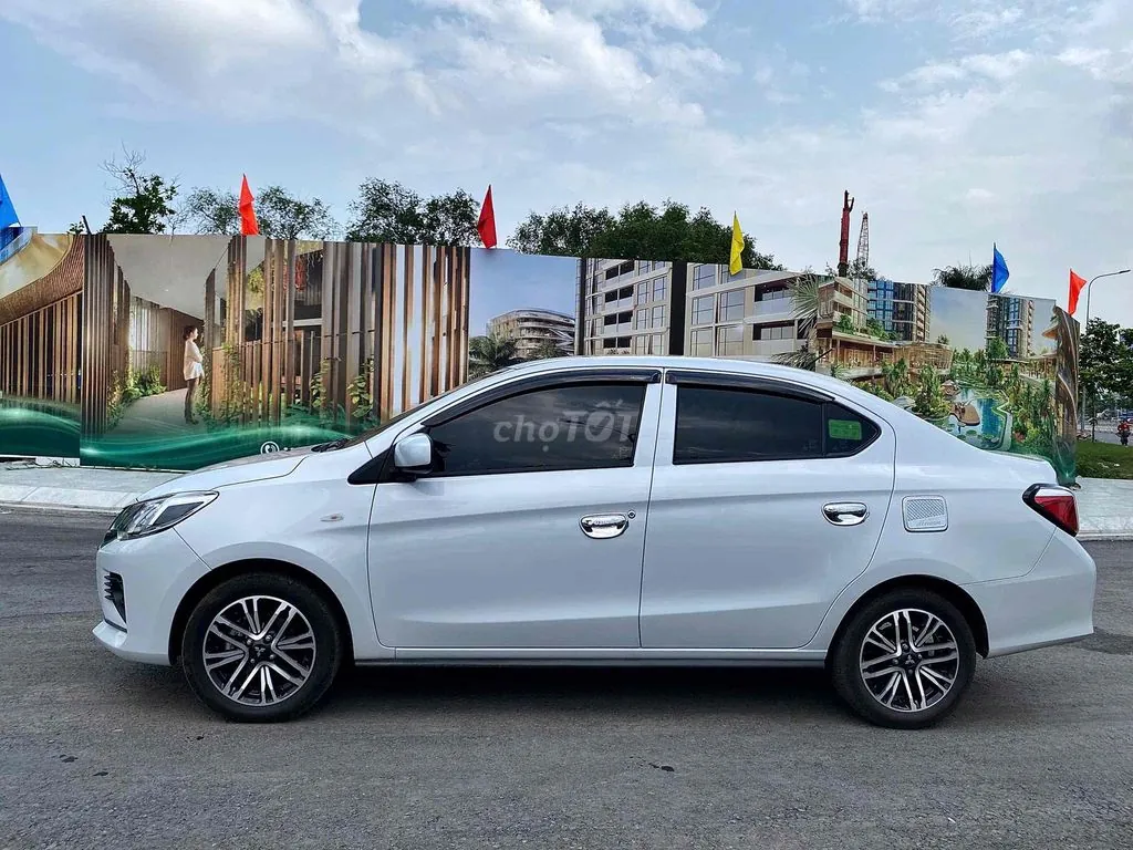 Mitsubishi Attrage 2025 photo 3