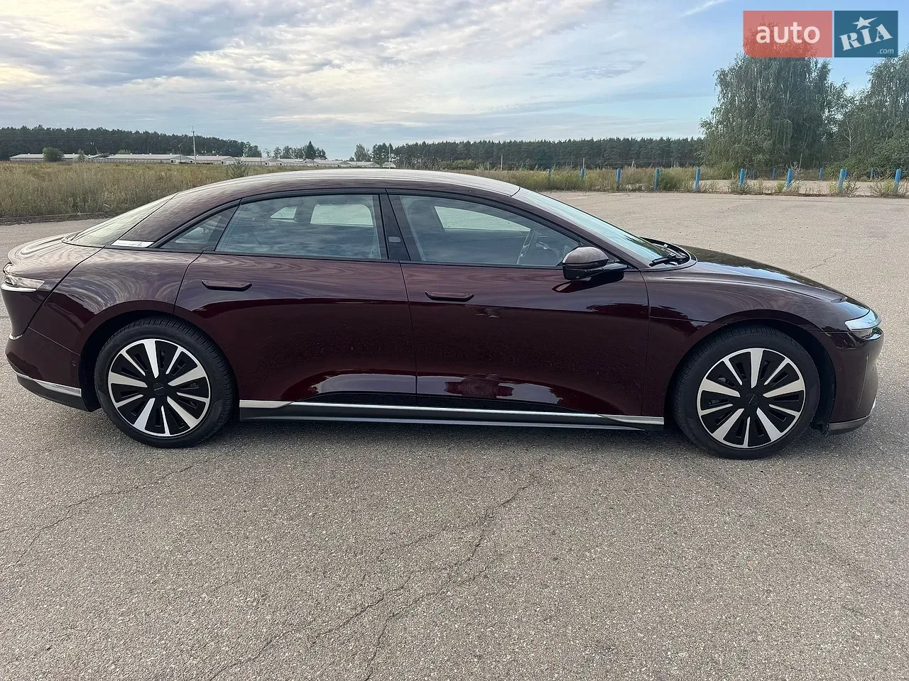 Lucid Air 2023 photo 3