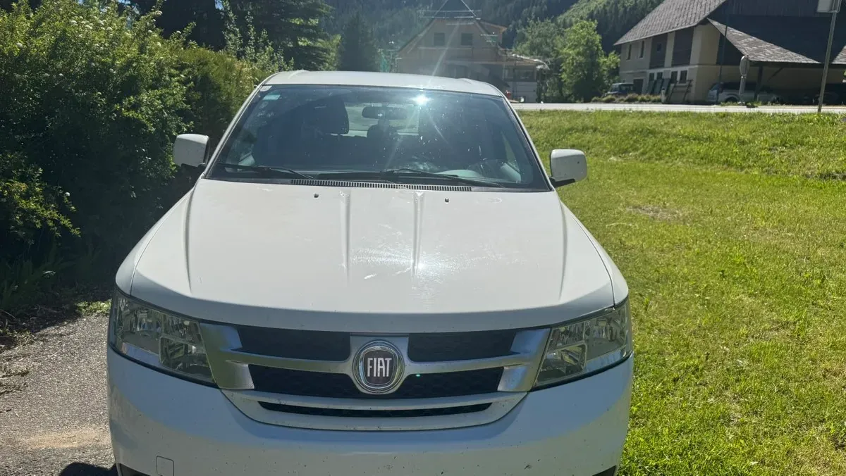 Fiat Freemont 2013 photo 2