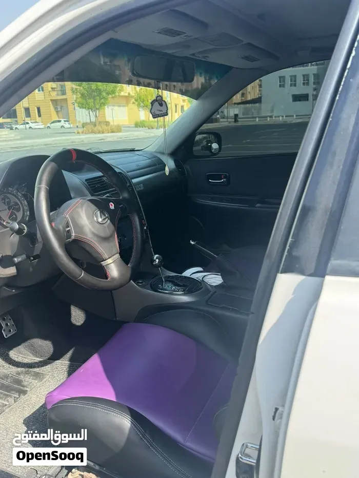 Lexus Is 2001 photo 3