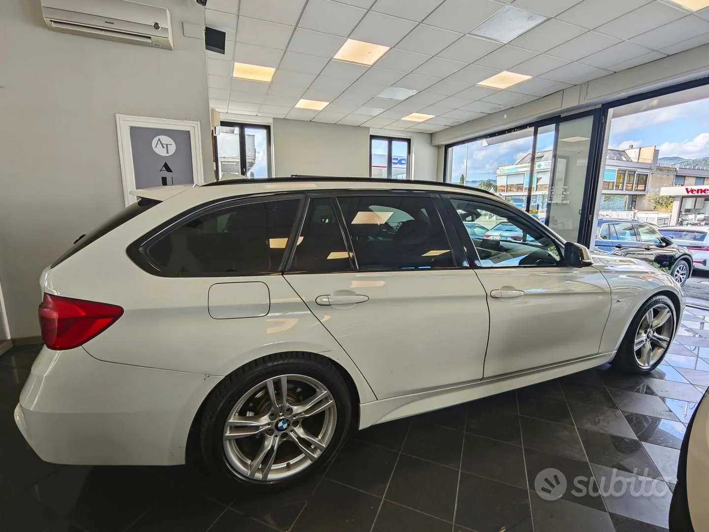 BMW 318 2019 photo 4