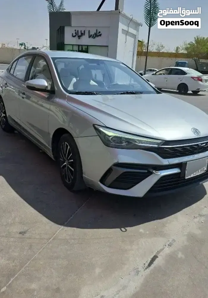 MG 5