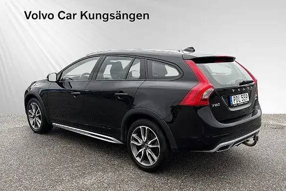 Volvo V60 Cross Country 2017 photo 4