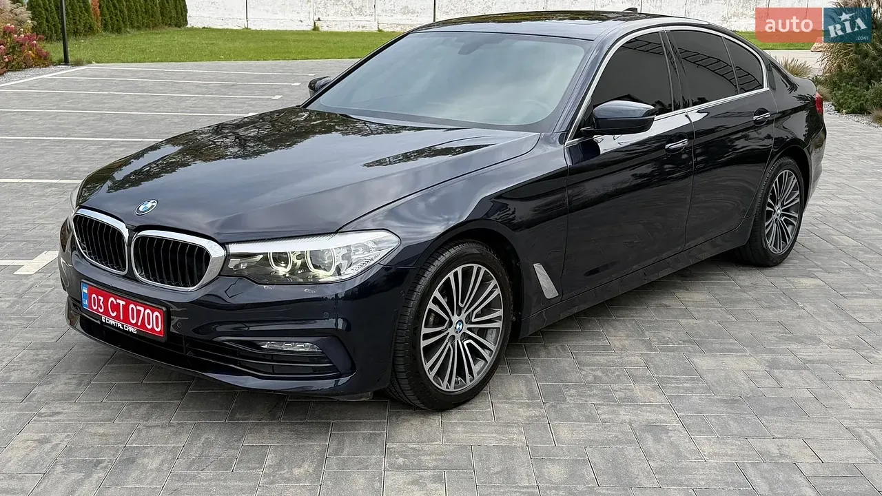 BMW 5 Series 2018 photo 2