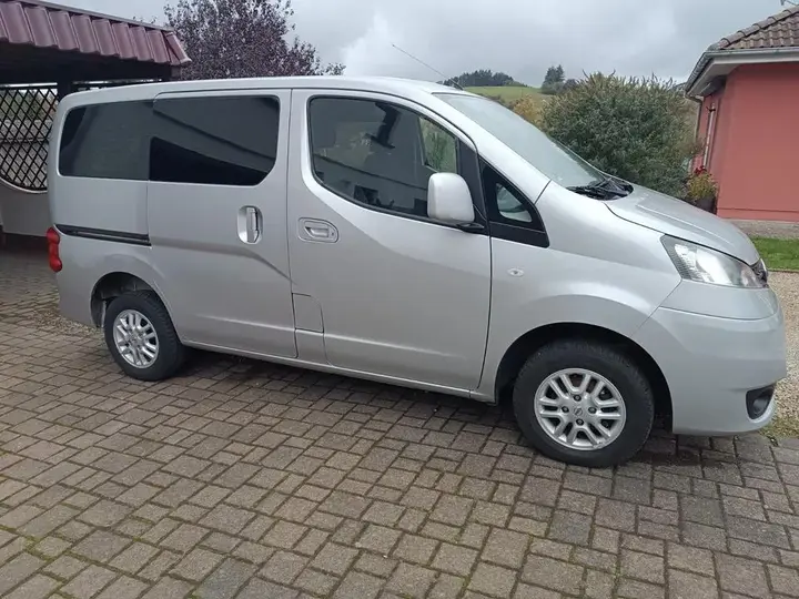 Nissan Nv200