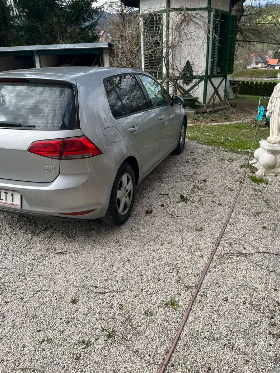 Volkswagen Golf 2013 photo 3