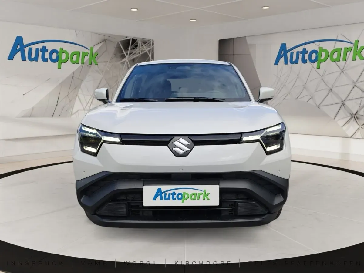 Suzuki Vitara photo 2