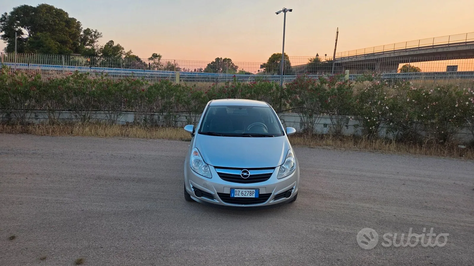 Opel Corsa 2011 photo 3