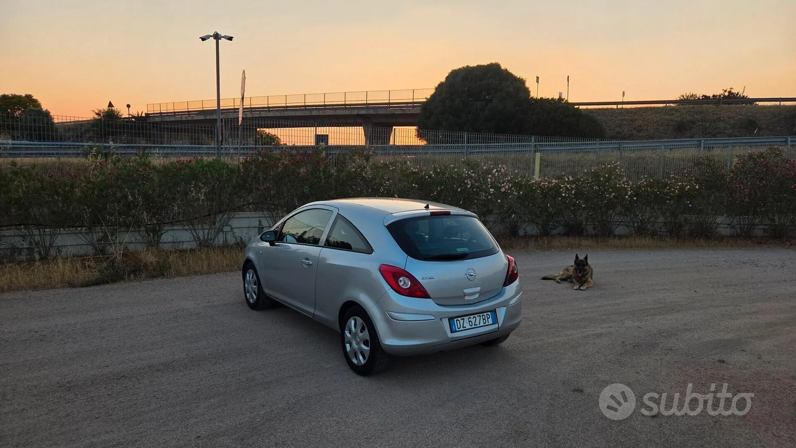 Opel Corsa 2011 photo 4