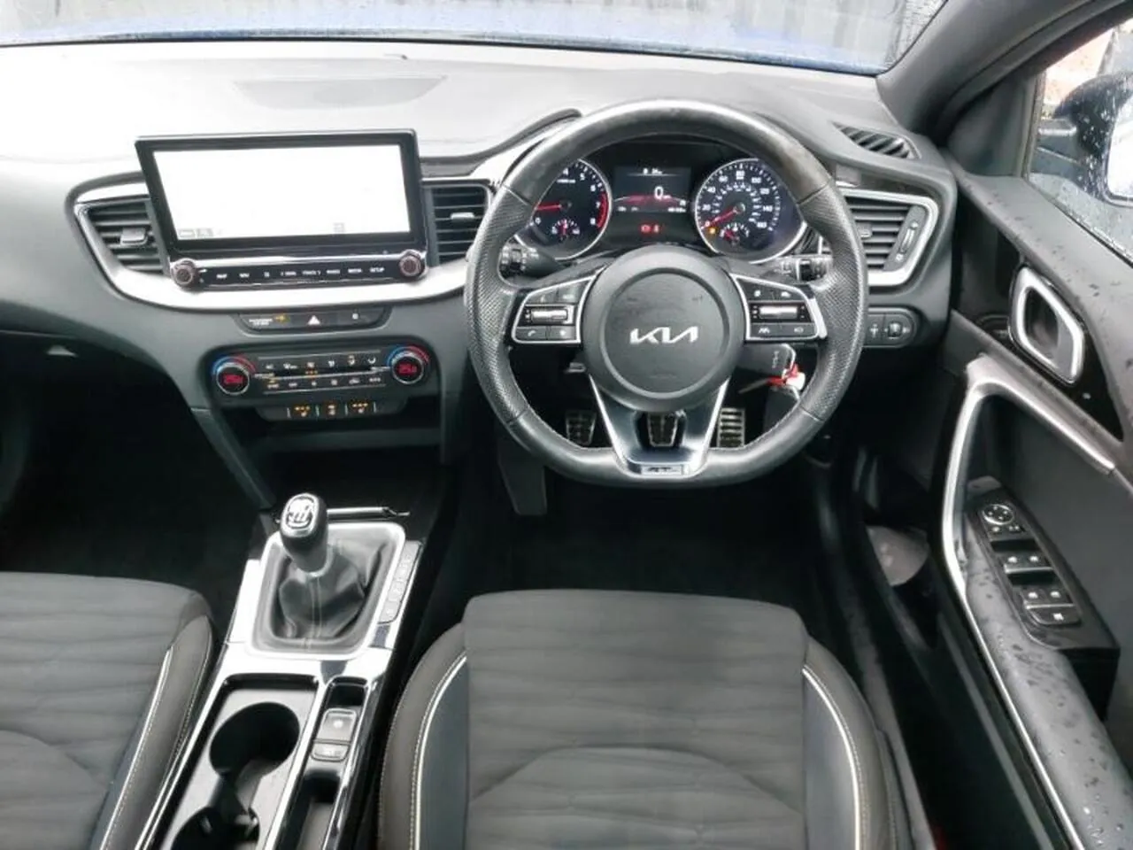 Kia Xceed 2023 photo 3