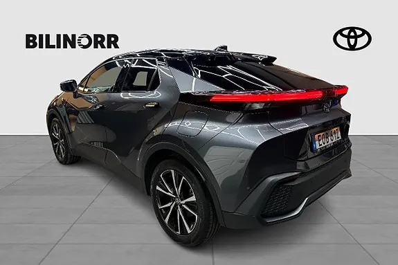 Toyota C-Hr 2025 photo 2