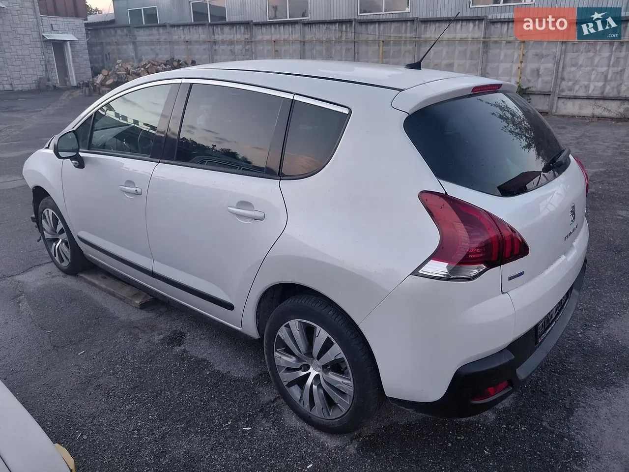 Peugeot 3008 2015 photo 5