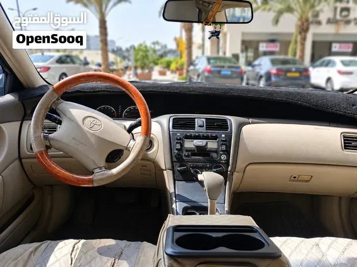 Toyota Avalon 2000 photo 2
