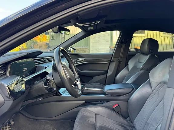 Audi E-Tron 2021 photo 3