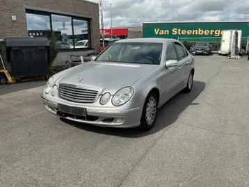 Mercedes-Benz E220Cdi