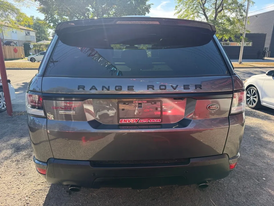 Land Rover Range Rover Sport 2016 photo 5
