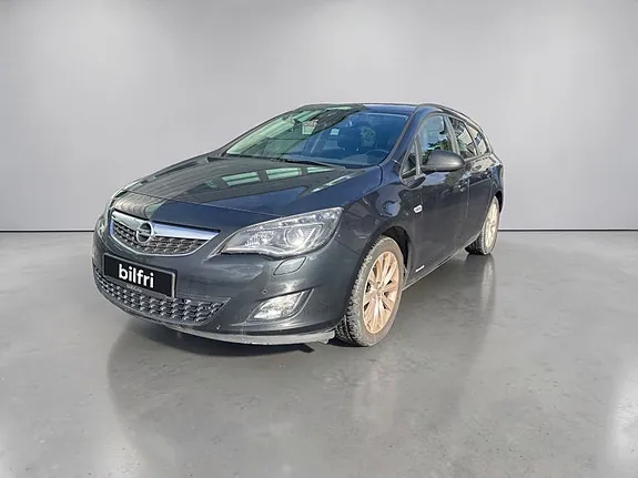 Opel Astra 2012 photo 3