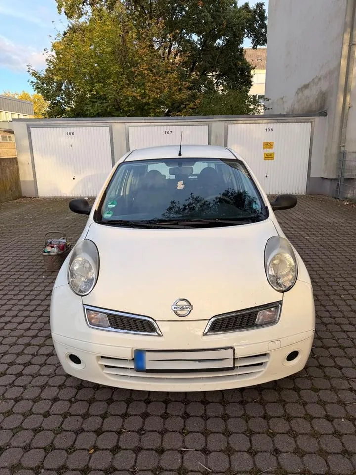 Nissan Micra