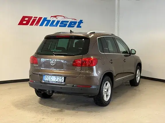 Volkswagen Tiguan 2012 photo 2