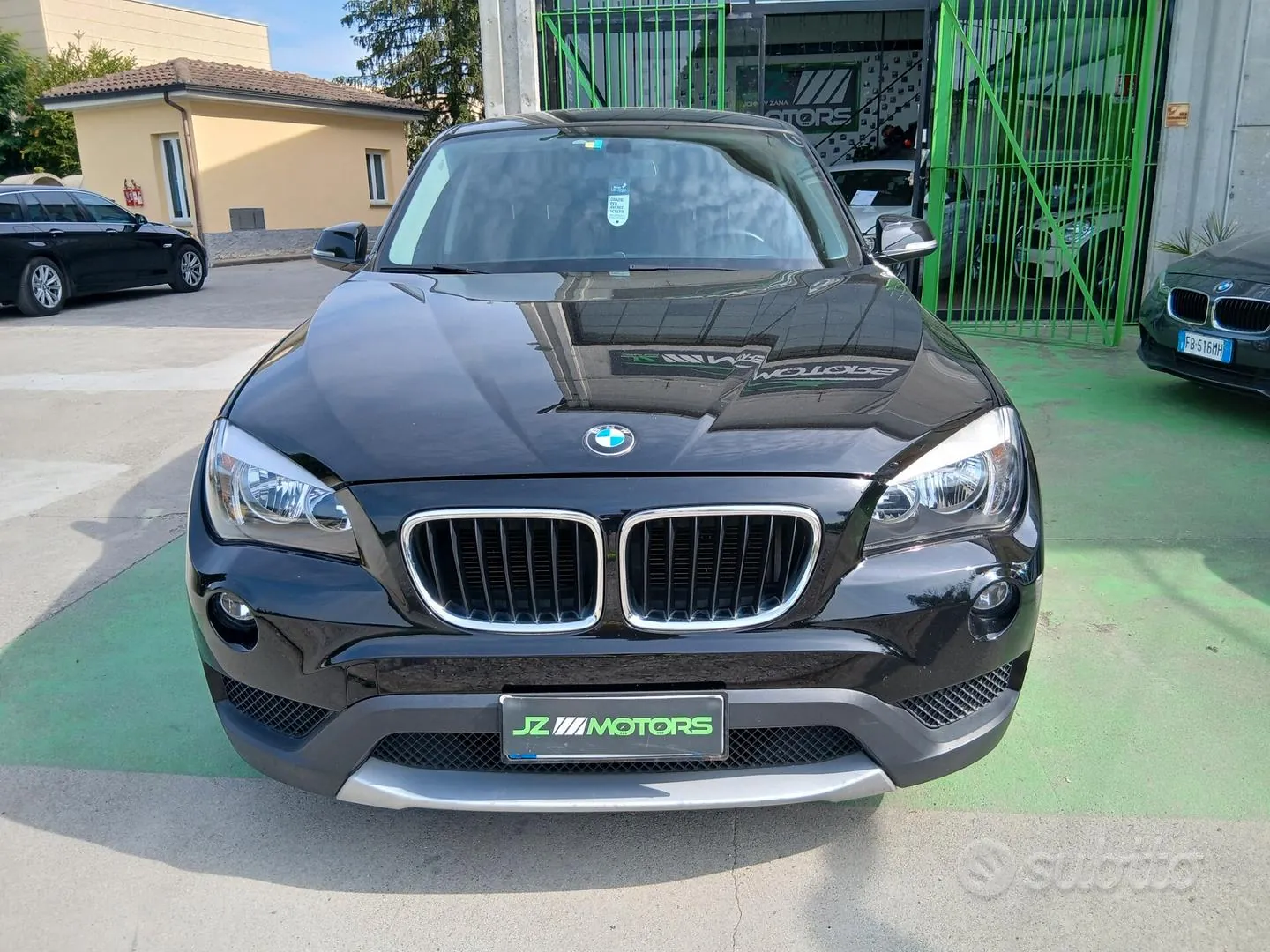 BMW X1 2013 photo 2