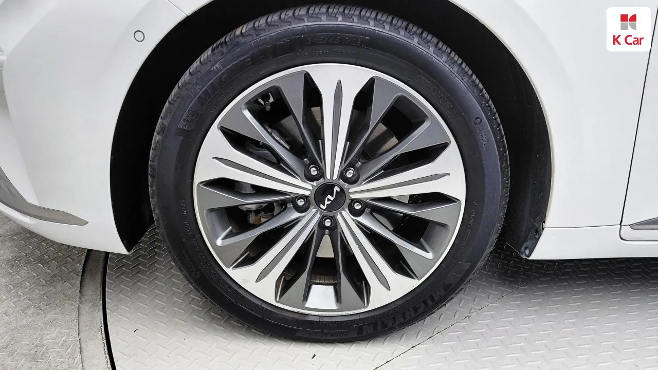 Kia K8 2023 photo 5