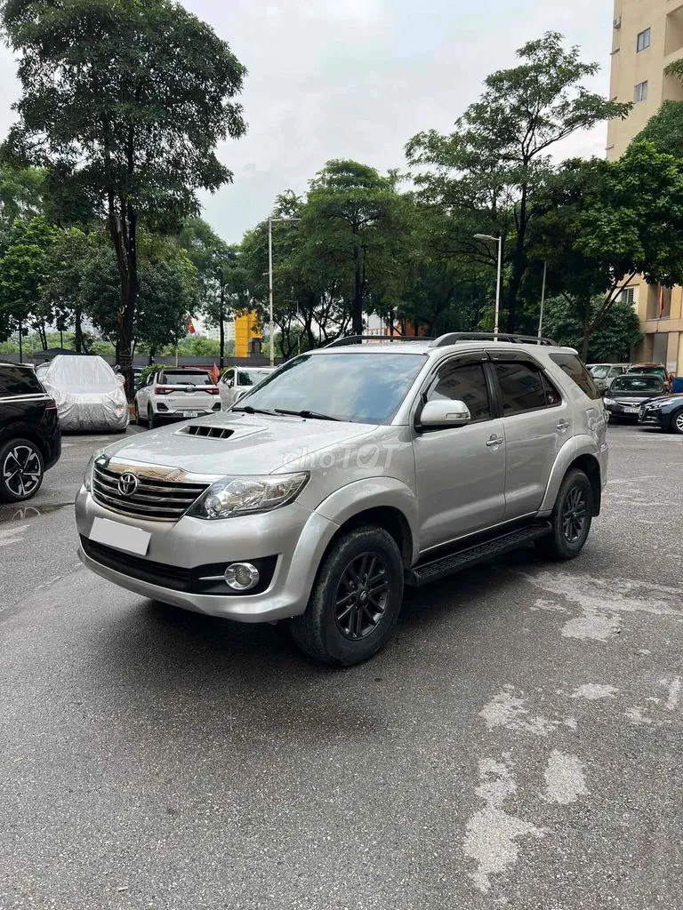 Toyota Fortuner 2016 photo 2