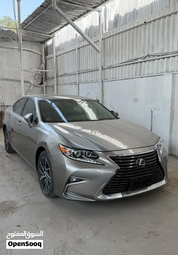 Lexus Es350