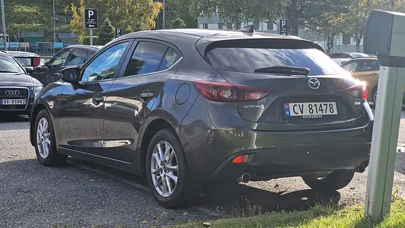 Mazda 3 2016 photo 4