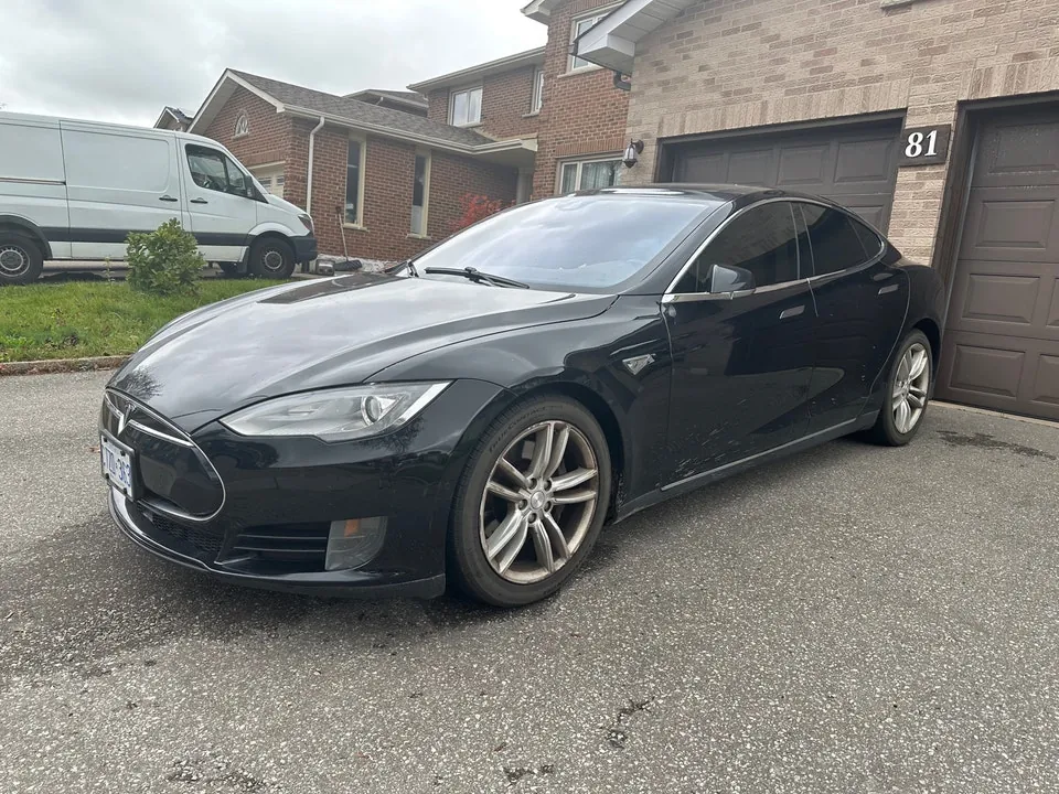 Tesla Model S