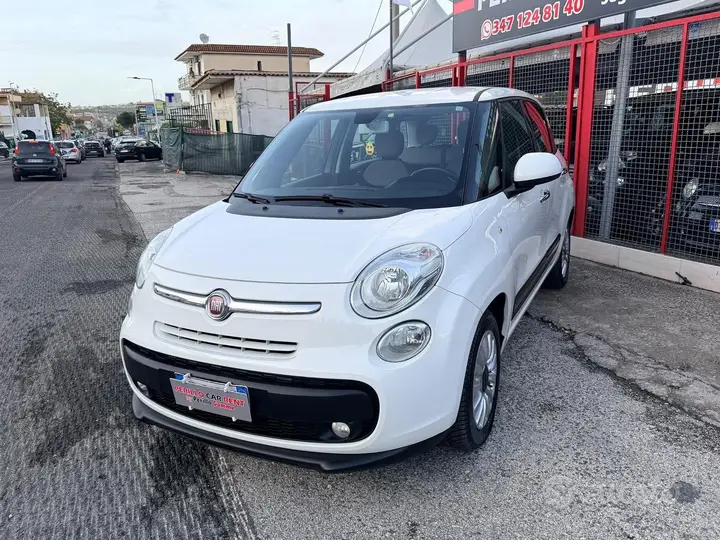 Fiat 500L 2013 photo 2