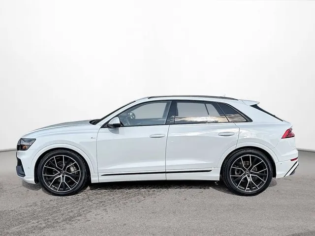 Audi Q8 2022 photo 2