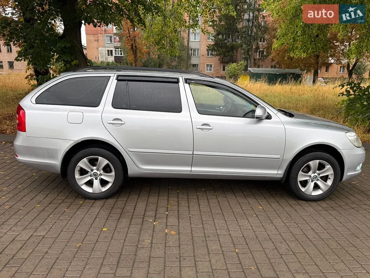 Skoda Octavia 2008 photo 3