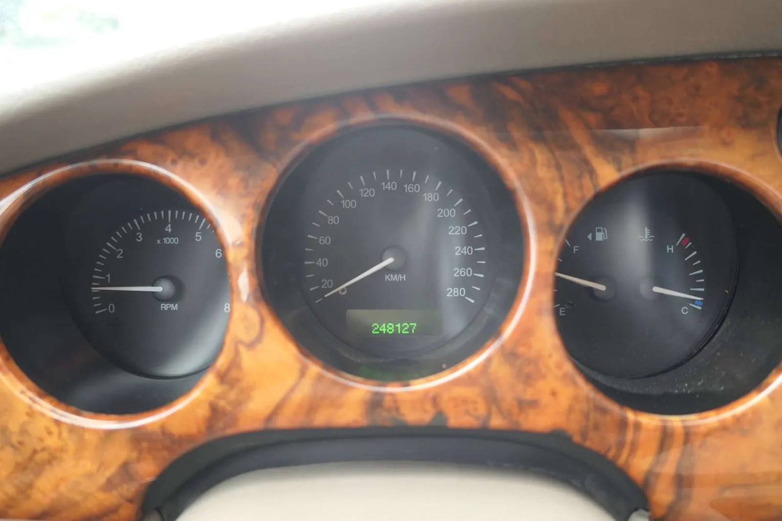 Jaguar Xk8 1997 photo 5