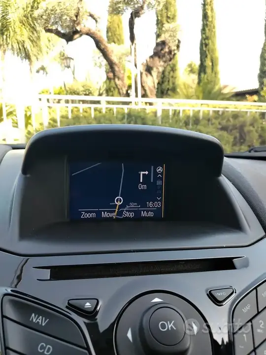 Ford Fiesta 2014 photo 2