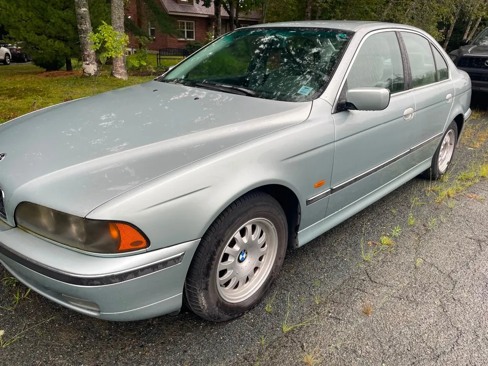 BMW 5Series 1999 photo 2