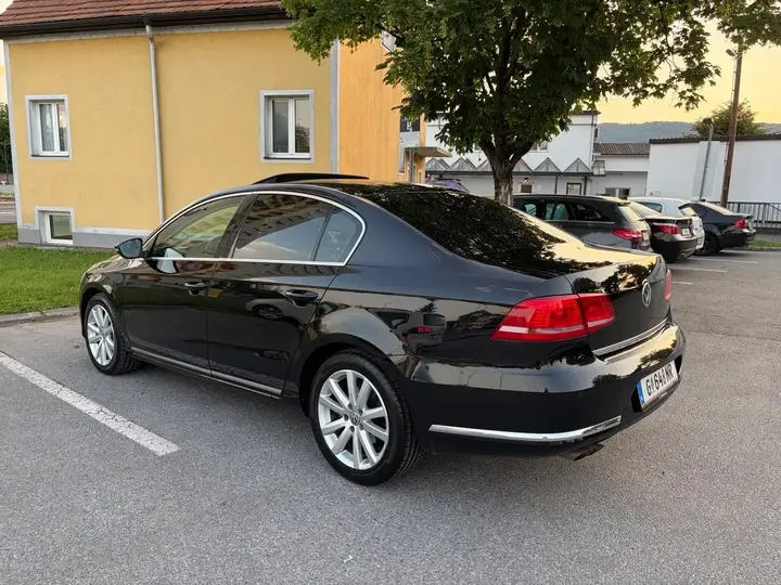 Volkswagen Passat 2011 photo 3
