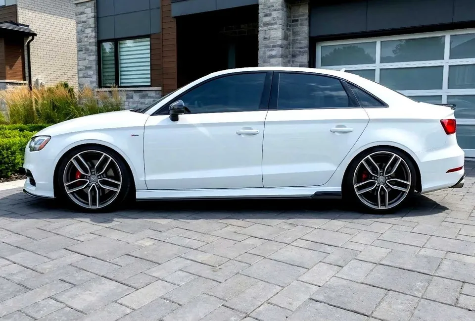 Audi S3 2017 photo 2