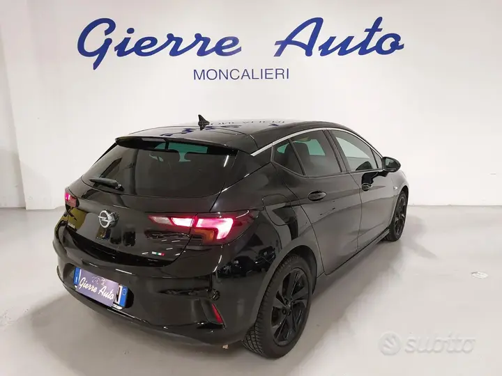 Opel Astra 2019 photo 2