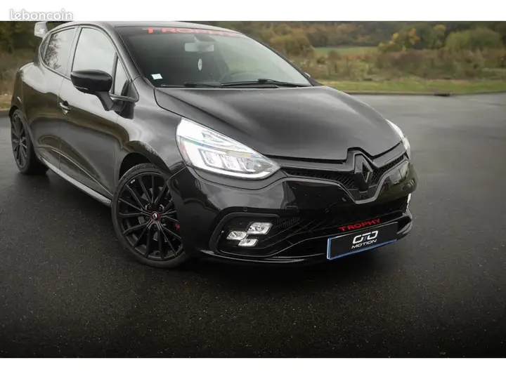 Renault Clio 2017 photo 3